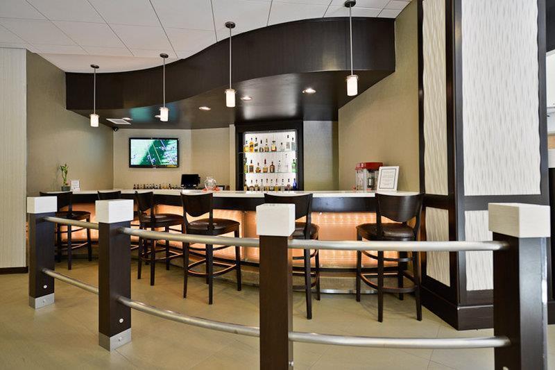 Sonesta Essential Indianapolis Airport Hotel Plainfield Restoran foto