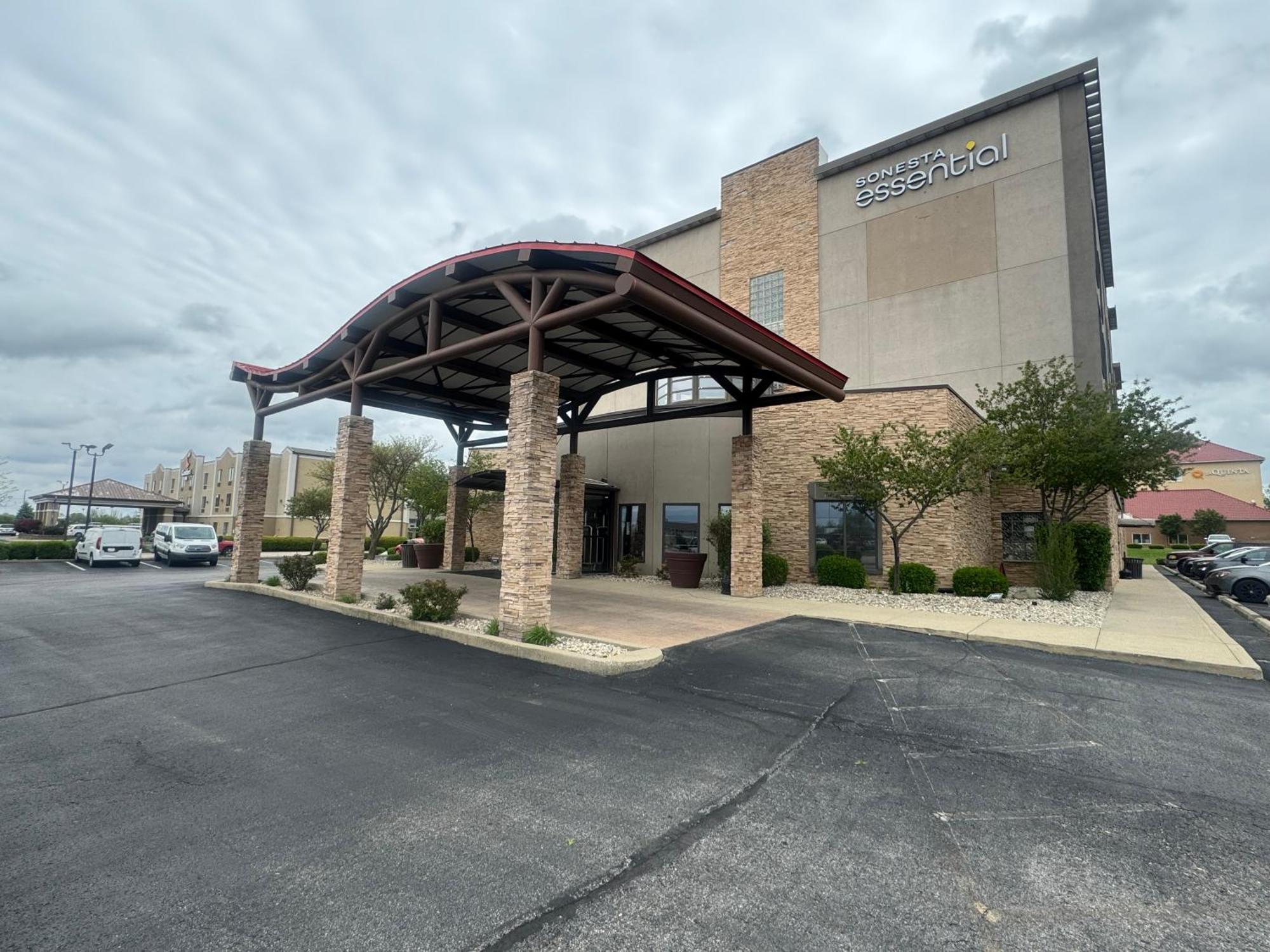 Sonesta Essential Indianapolis Airport Hotel Plainfield Bagian luar foto