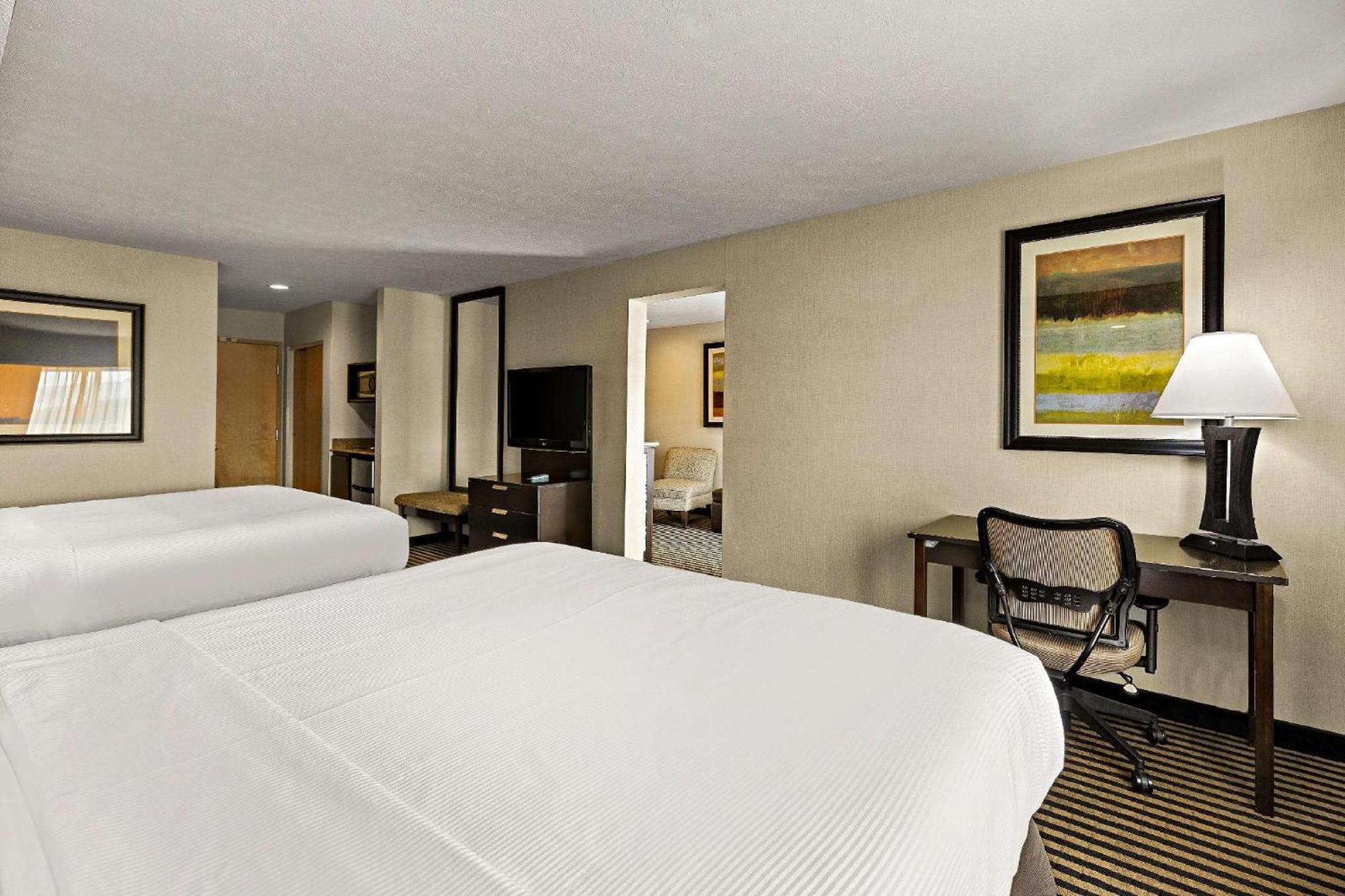 Sonesta Essential Indianapolis Airport Hotel Plainfield Bagian luar foto