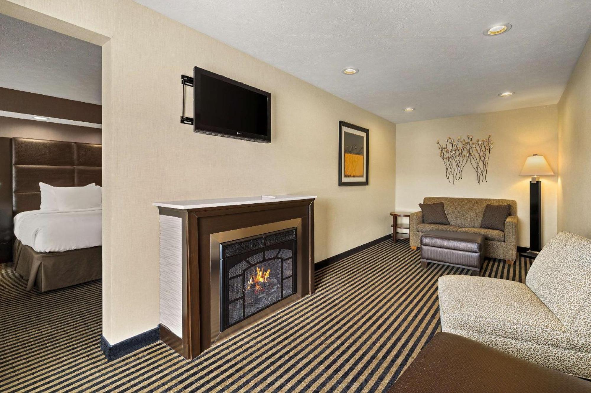 Sonesta Essential Indianapolis Airport Hotel Plainfield Bagian luar foto